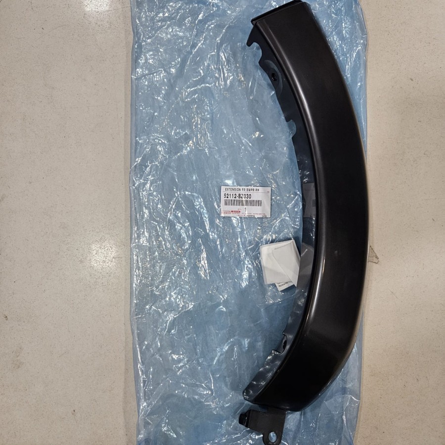 Moulding Bumper Depan Kanan Toyota Rush-Terios 52112-BZ030 Giá 365,000 Đồng*Miễn phí vận chuyển