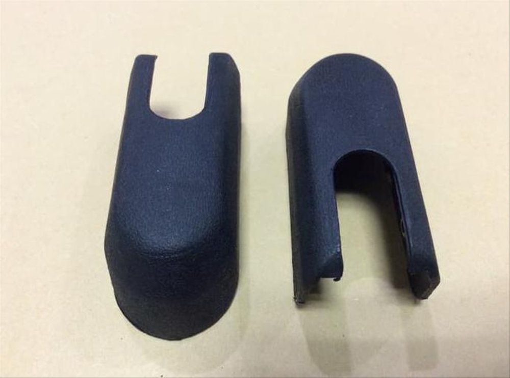 TUTUP WIPER COVER BELAKANG MOBIL TOYOTA AVANZA INNOVA FORTUNER SIRION Harga 16,500 rupiah*Gratis Ongkir