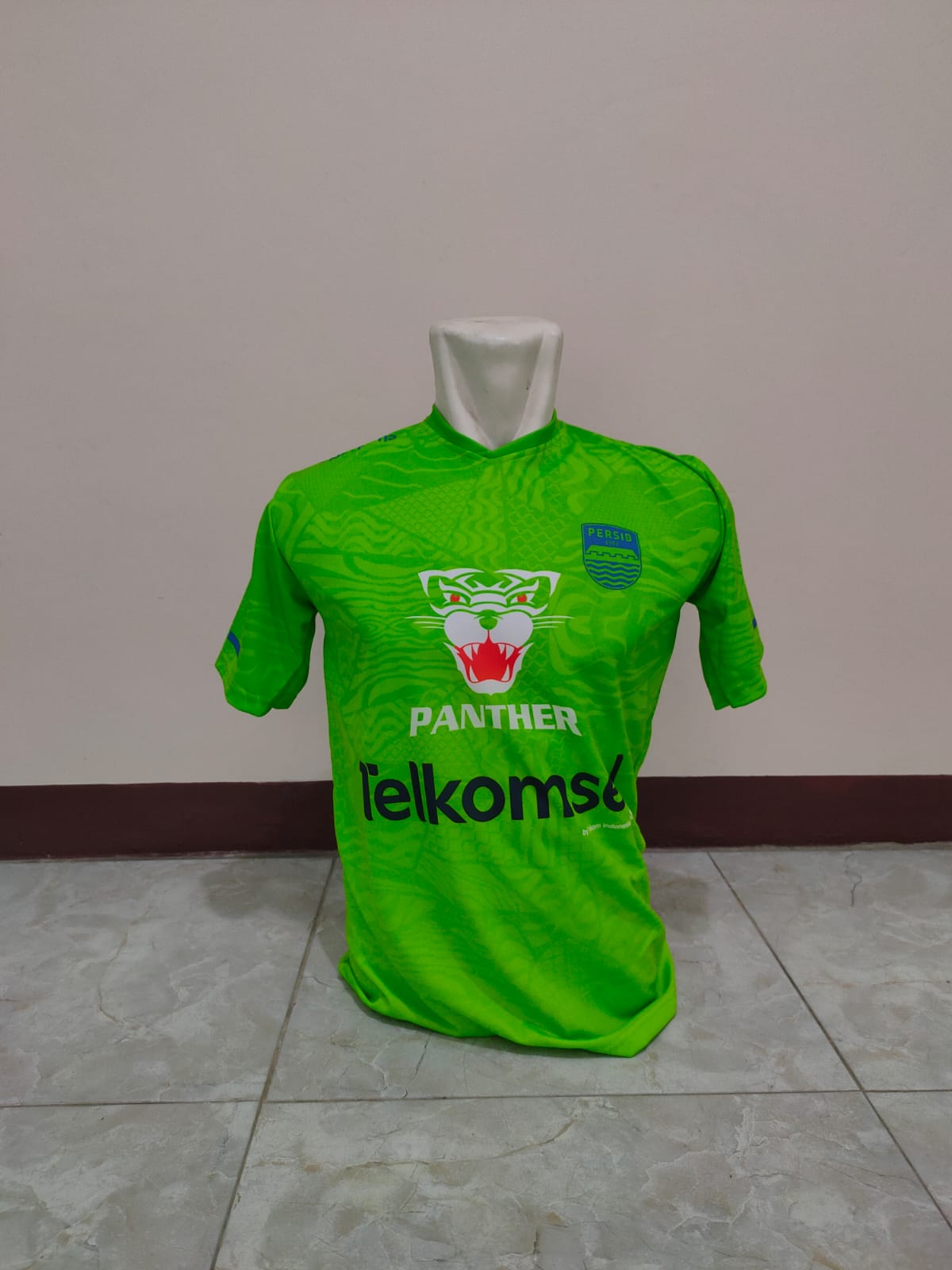 Jual Baju Bola Pria Dewasa Warna Hijau Terbaru Online dengan Harga