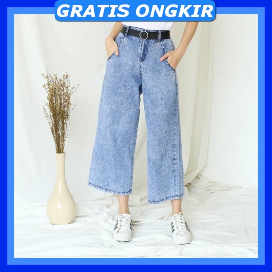 coloured denim