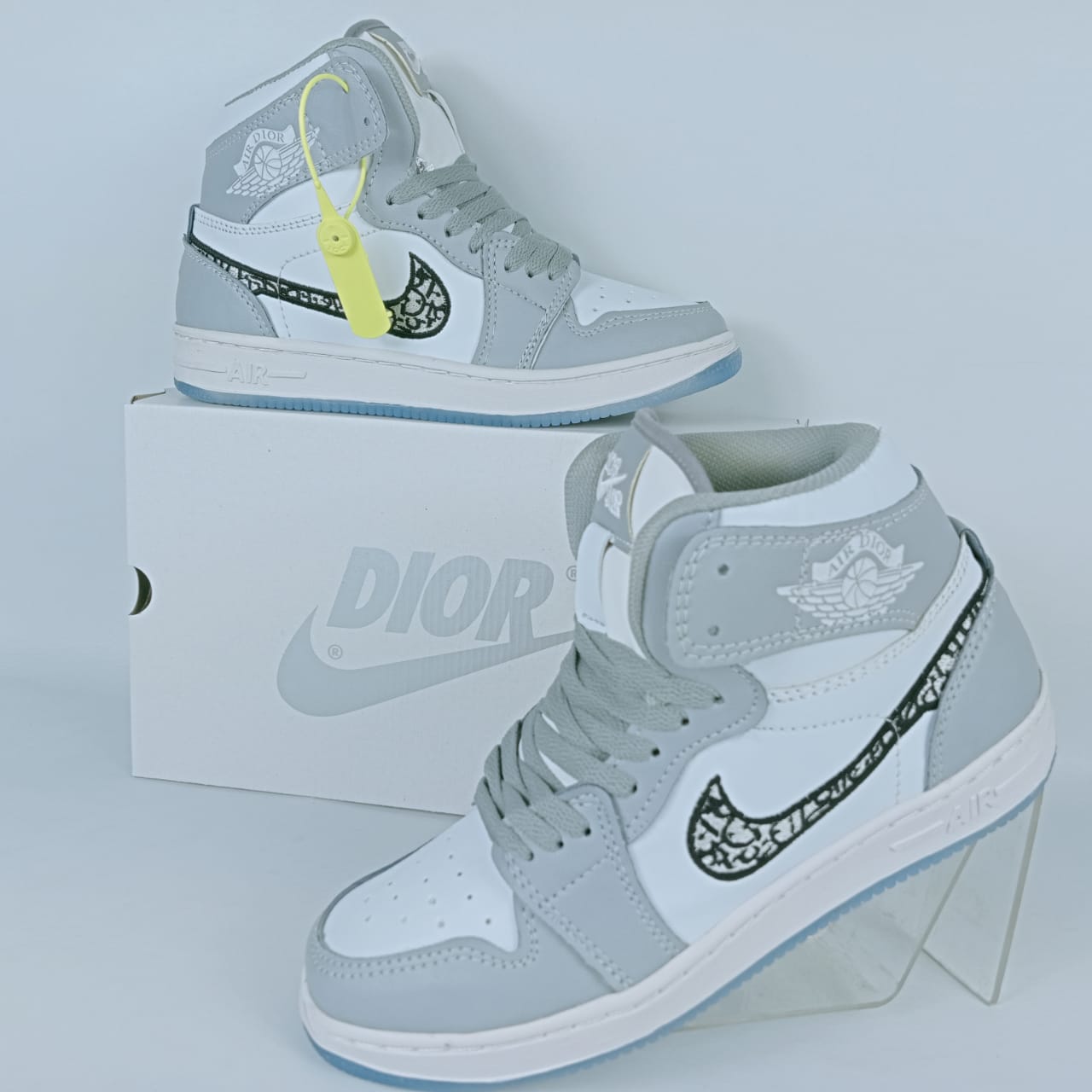 Jual Sepatu Sneakers Dior Original Terbaru  Jul 2023  Lazada