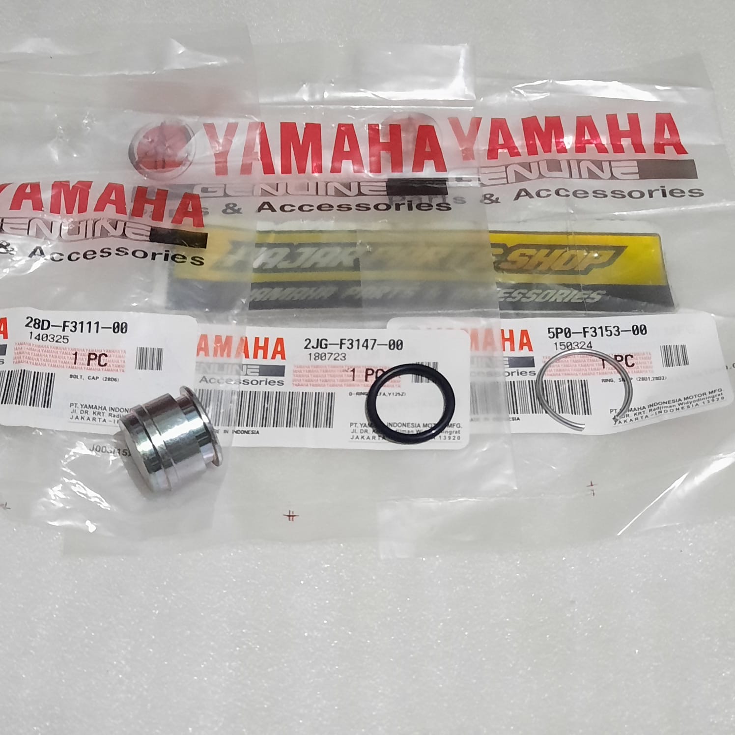 Bolt cap kucap as pretentious shock Depan Mio smile Fino soul Asli Ori Yamaha 5p0-f3153 2jg-f3147 28d-f3111 Giá 9,000 Đồng*Miễn phí vận chuyển