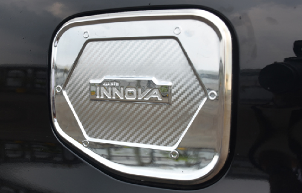 TCEIN */ANIN16TCELCH-Ready Tank Cover Atau Tutup Bensin Chrome Elegant Toyota All New Innova Reborn Harga 49,300 rupiah*Gratis Ongkir