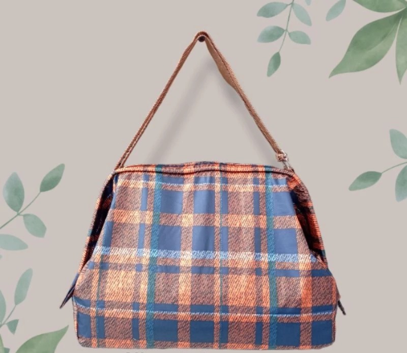 Gift-foulded bag Harga 999,999 rupiah*Gratis Ongkir