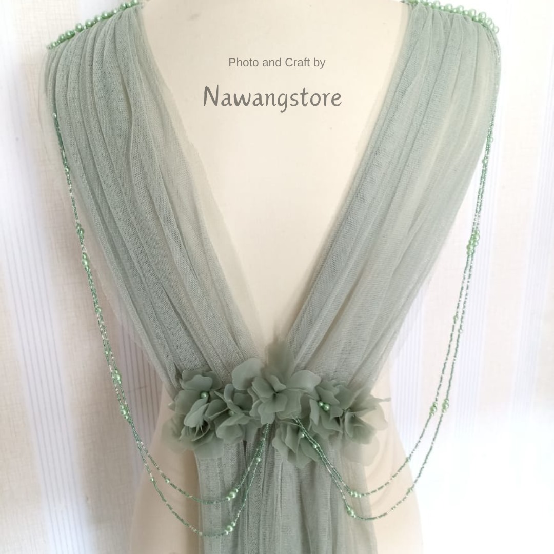 Tile Kebaya Shawl with 2 Back Straps / Back Shawl / wisuda Shawl / Proposal Shawl / Scarf