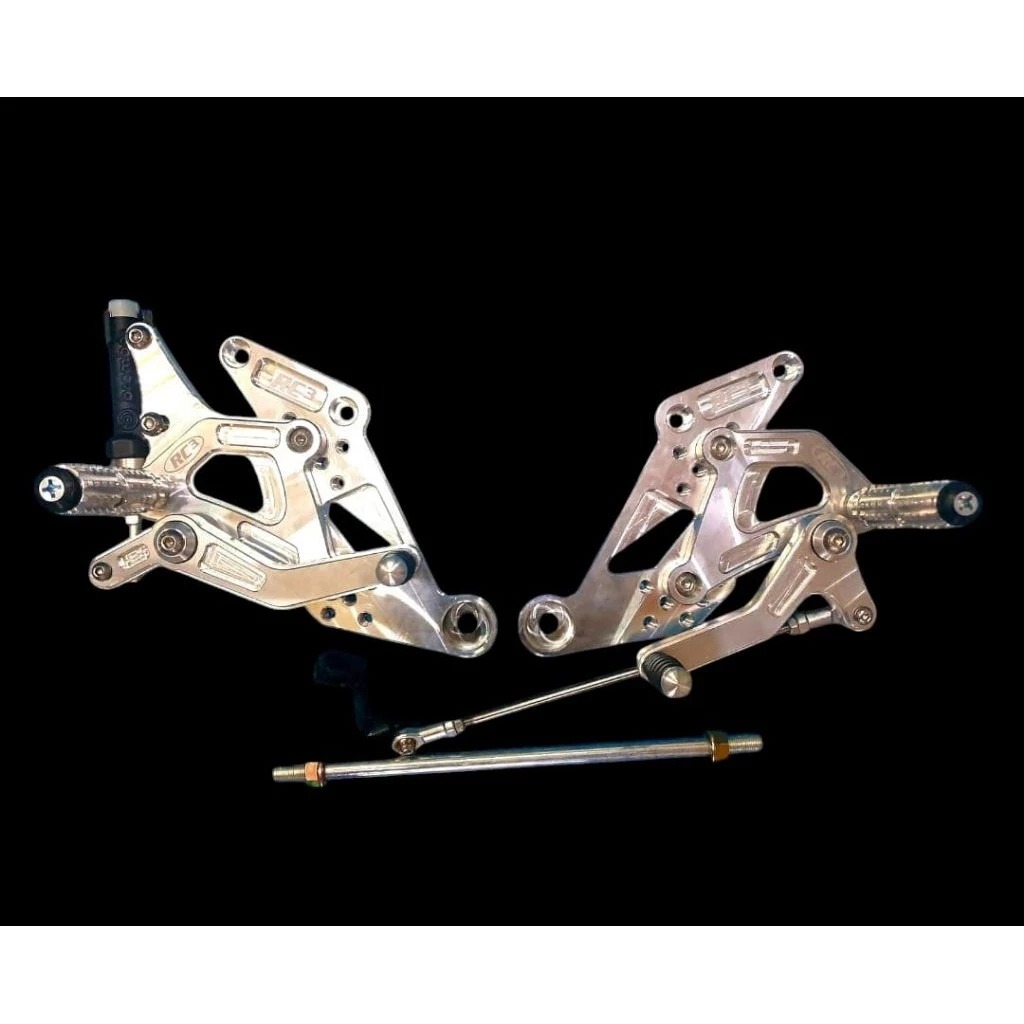 [Adaptor Gen 2] footstep foot step underbone UB RC3 MX King mxking new adaptor race adaptor only Harga 1,320,000 rupiah*Gratis Ongkir