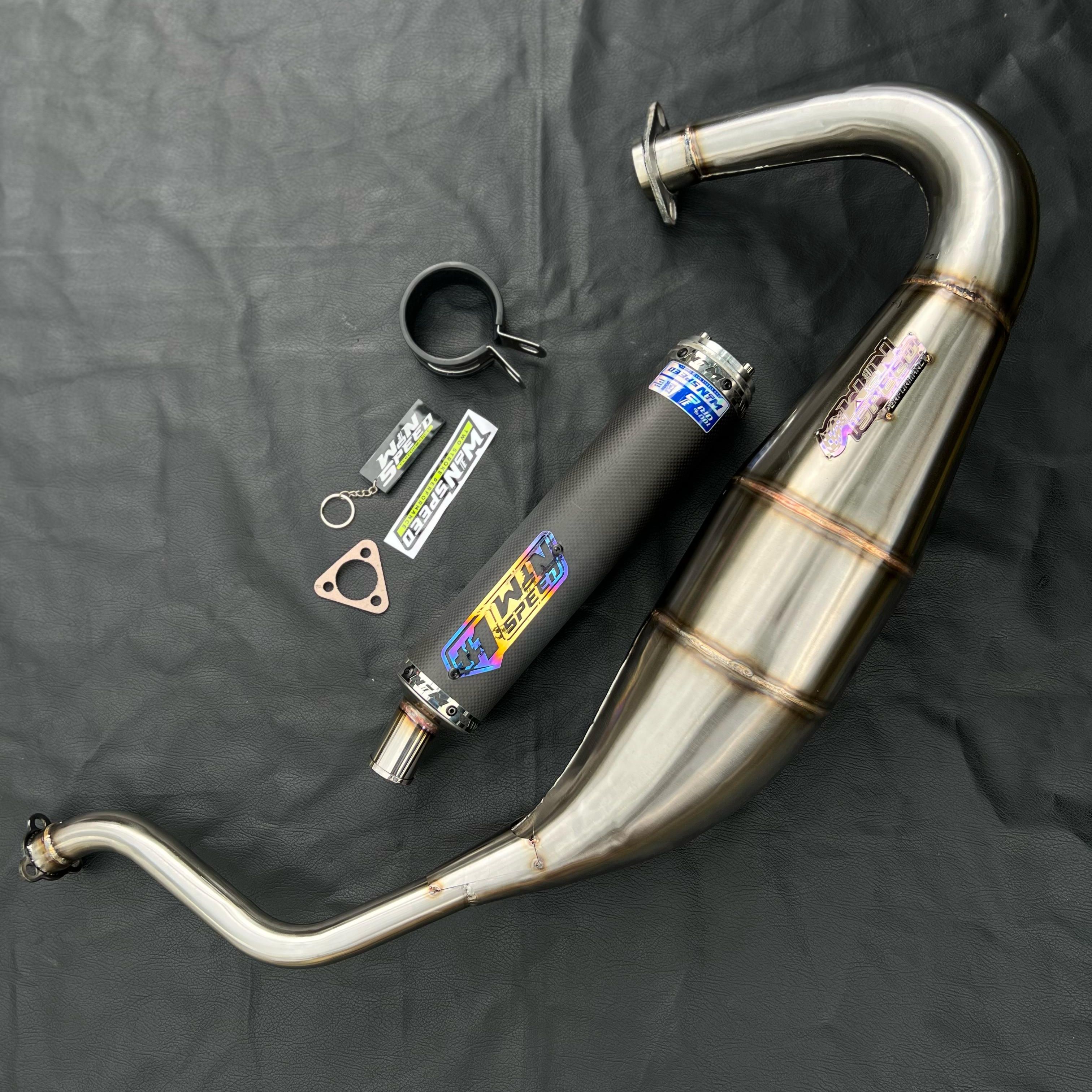 KNALPOT SUPER KOBRA AG STYLE NINJA RR R SS SLINCER CARBON PLAIN TWIL ORIGINAL WINSPEED PERFORMACE Harga 1,510,000 rupiah*Gratis Ongkir