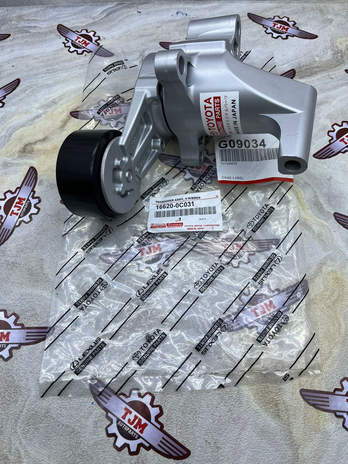 Tensioner Fanbelt Innova Reborn Fortuner Vrz Hilux Bensin Original Harga 545,000 rupiah*Gratis Ongkir