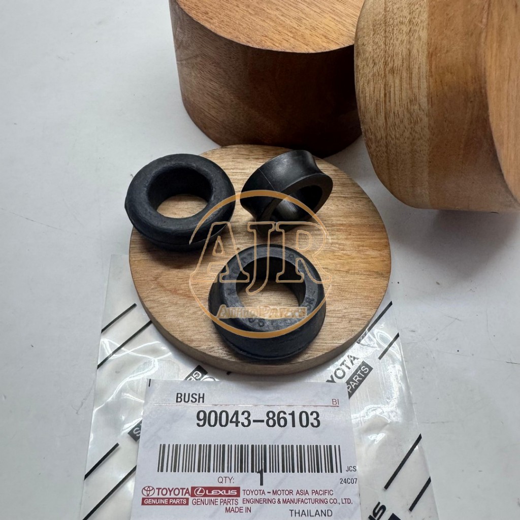 Rubber stable rear bushing stable rod lateral Toyota Avanza Xenia rush Terios 1set 3PCs Harga 9,815 rupiah*Gratis Ongkir