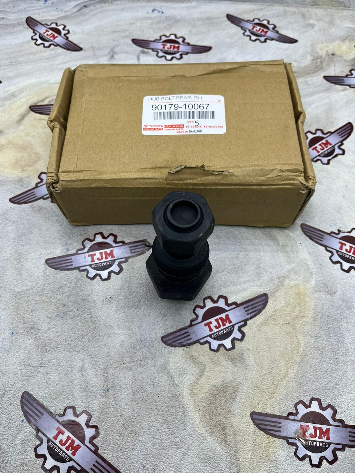 Baut Roda Belakang Kanan Canter 125 HDX Ps136 HDX Harga 35,000 rupiah*Gratis Ongkir