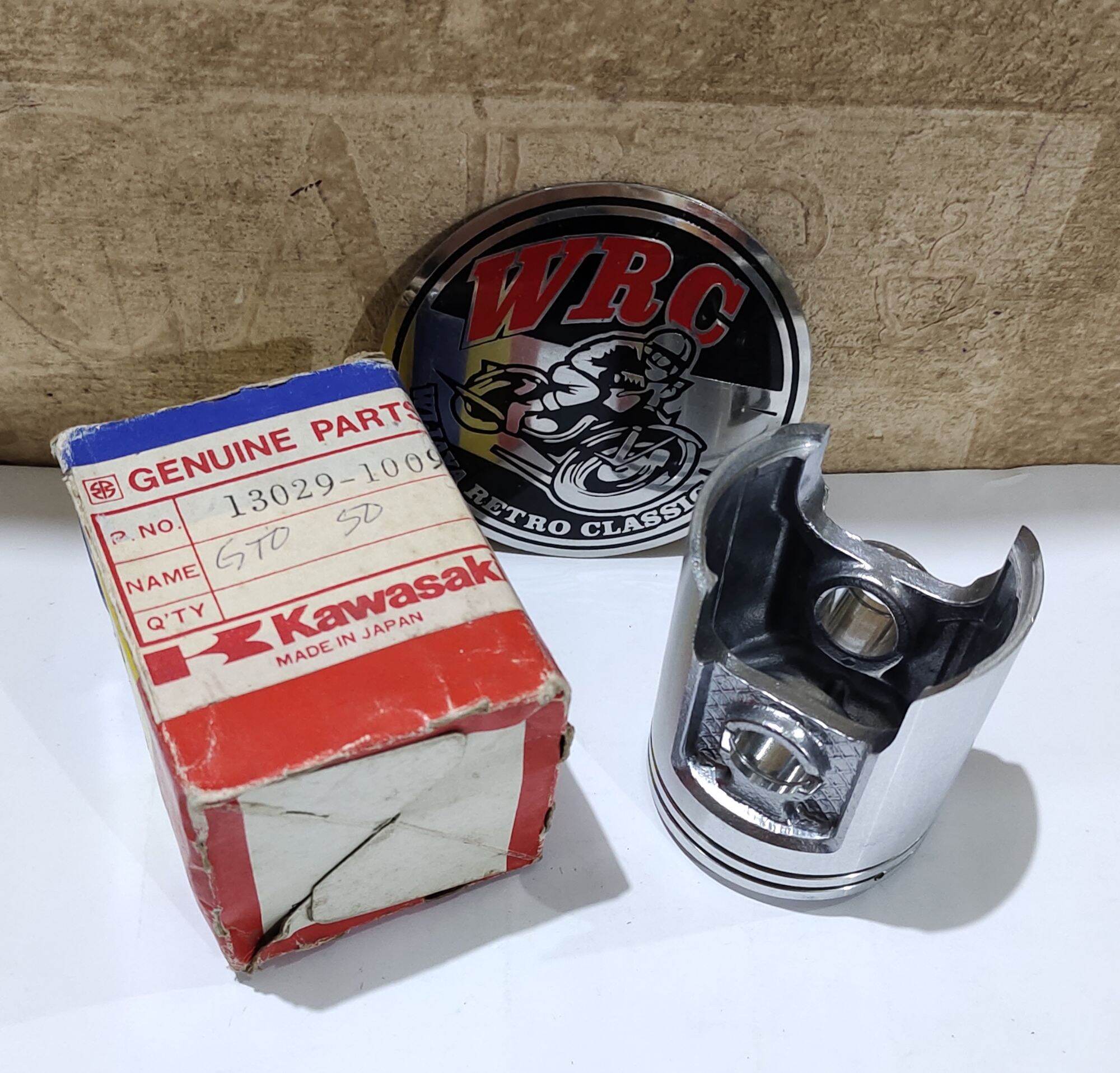 New KAWASAKI 13029-3713 PISTON-ENGINE 0.50 JH750 JS750 JT750