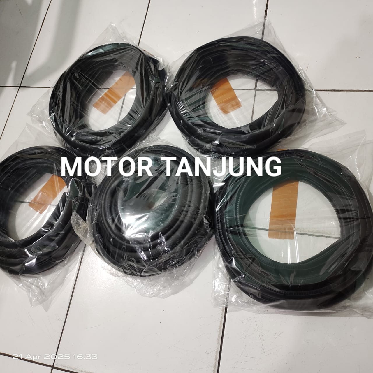 Rubber Balloon Door Trunk Body Toyota Daihatsu Honda Nissan Etc Universal 5 Pcs Harga 149,000 rupiah*Gratis Ongkir