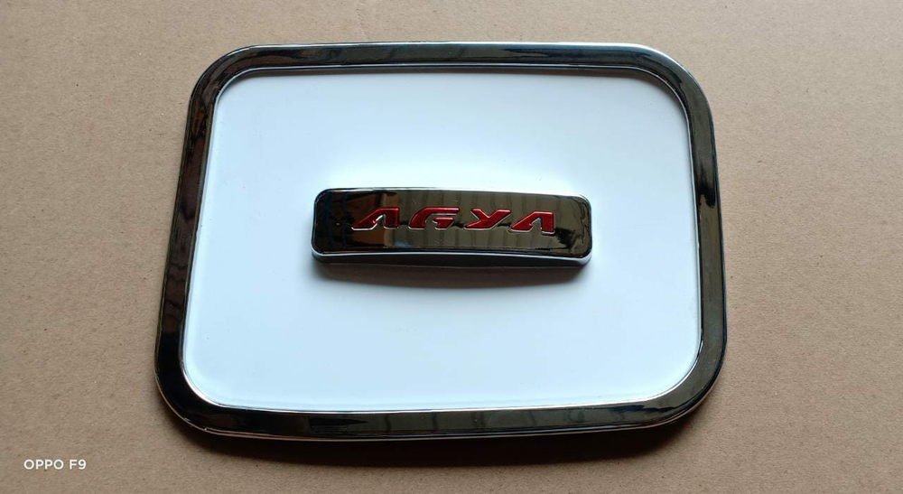 CE1-HYB-OKHBGT TANK COVER TOYOTA AGYA TANK COVER AGYA TUTUP BENSIN TOYOTA AGYA TUTUP BENSIN AGYA TUTUP TANGKI TOYOTA AGYA TUTUP TANGKI AGYA TUTUP TANGKI BENSIN TOYOTA AGYA TUTUP TANGKI BENSIN AGYA HYBRID PUTIH LOGO MERAH Harga 40,000 rupiah*Gratis Ongkir