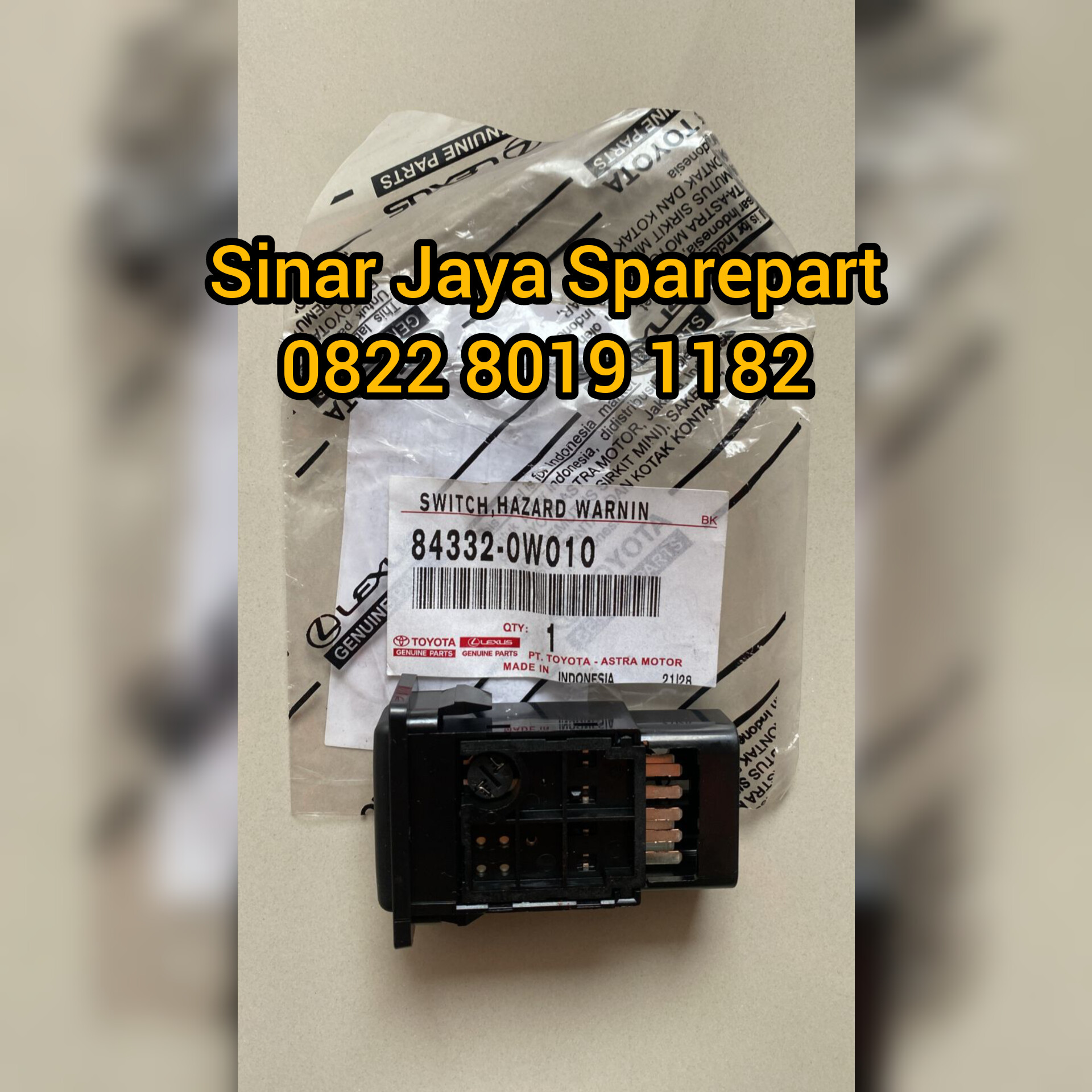 Switch Hazard Switch Warning Hino Dutro 110 130 12 Volt Toyota Dyna 110 130 12 Volt Original 84332-0W010 Giá 335,000 Đồng*Miễn phí vận chuyển