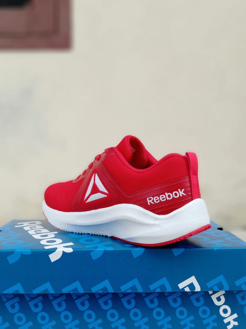 sepatu running reebok terbaru