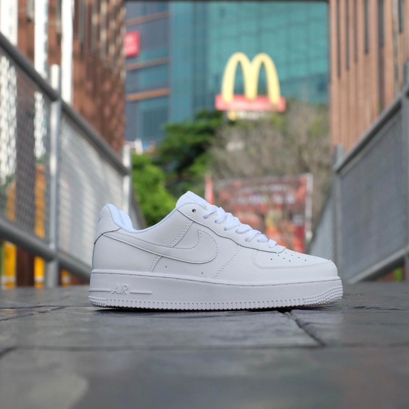 Jual Nike Air Force 1 Triple White 
