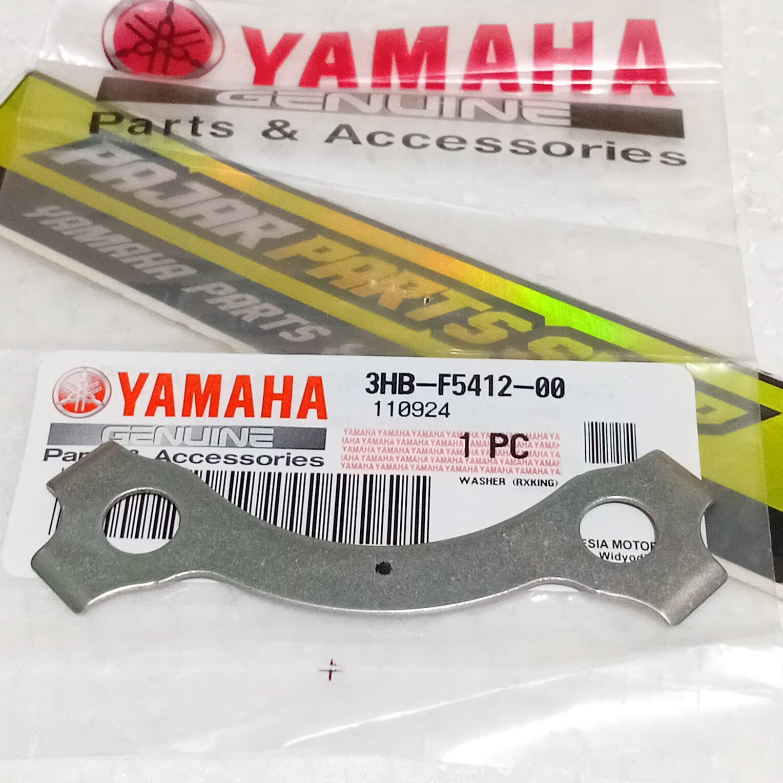 WASHER RING PLAT PENGUNCI BAUT GIR BELAKANG RX KING RXS RXK ORIGINAL 3HB-F5412-00 Harga 18,000 rupiah*Gratis Ongkir