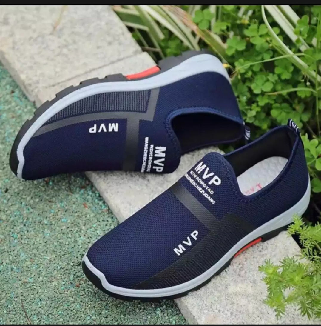 TERBARU !! spatu snackers pria/wanita terkeren//spatu slip-on mvp termurah TERBARU !! spatu snackers pria/wanita terkeren//spatu slip-on mvp termurah