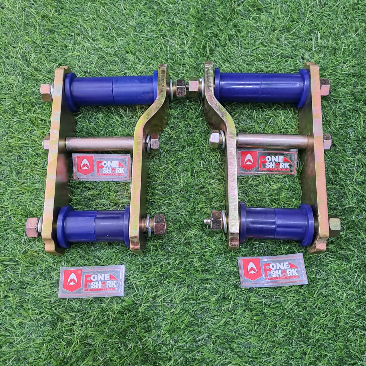 F-one shark FOS shackle earrings pack per leaf spring rubber bosper stabilizer Hilux Revo Rocco 2016-on height 15cm premium Harga 550,000 Ringgit*Penghantaran Percuma