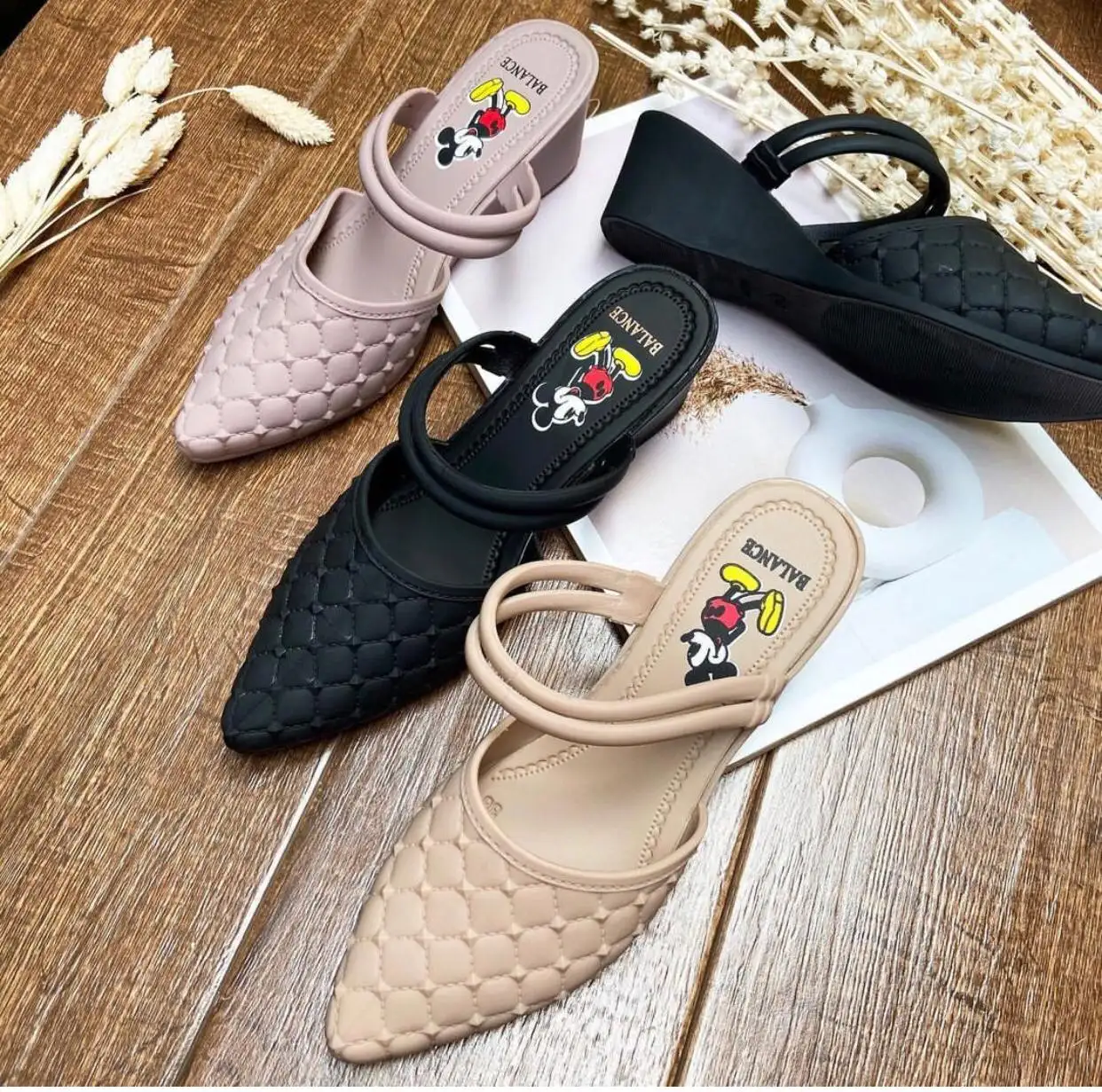 sepatu sandal balance