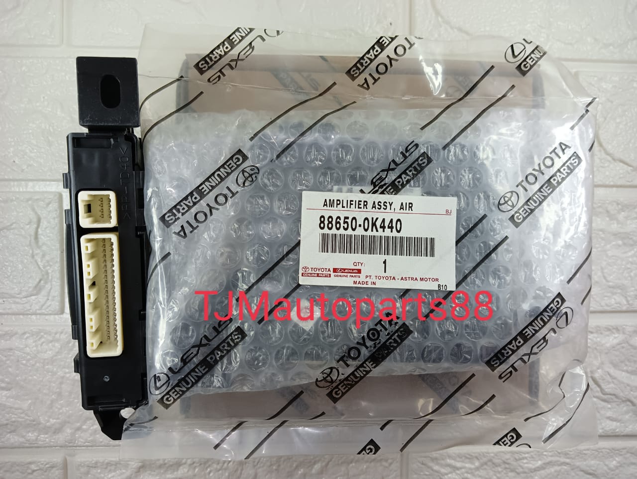 88650-0k440 Ok440 modul amplifier ac inova reborn fortuner vrz hilux original Harga 1,250,000 rupiah*Gratis Ongkir