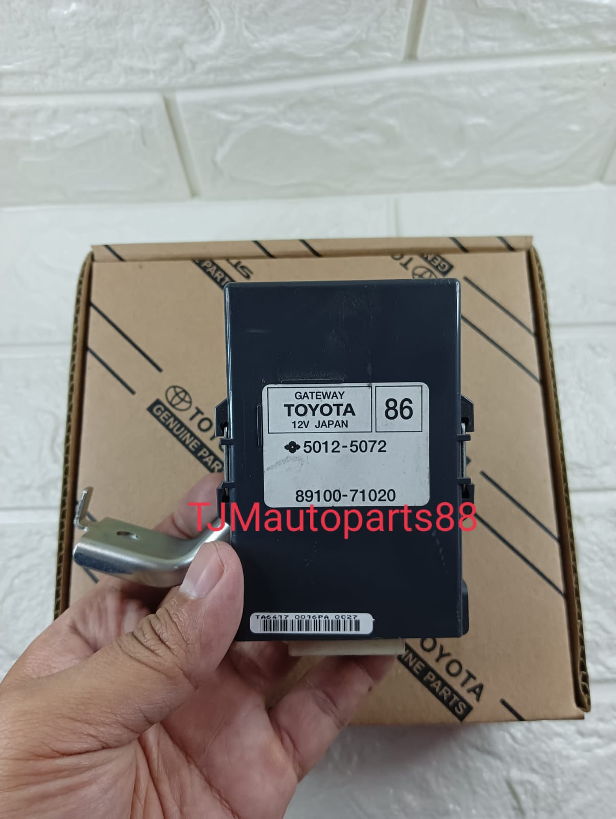 Geteway toyota 89100-71020 Harga 700,000 rupiah*Gratis Ongkir