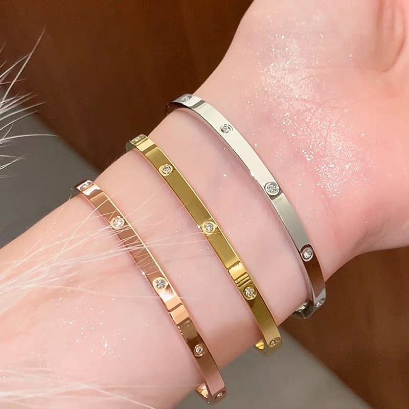 Gelang Cartier 750 16 Ip 6688 Asli Jual Gelang Cartier 750 16 Ip