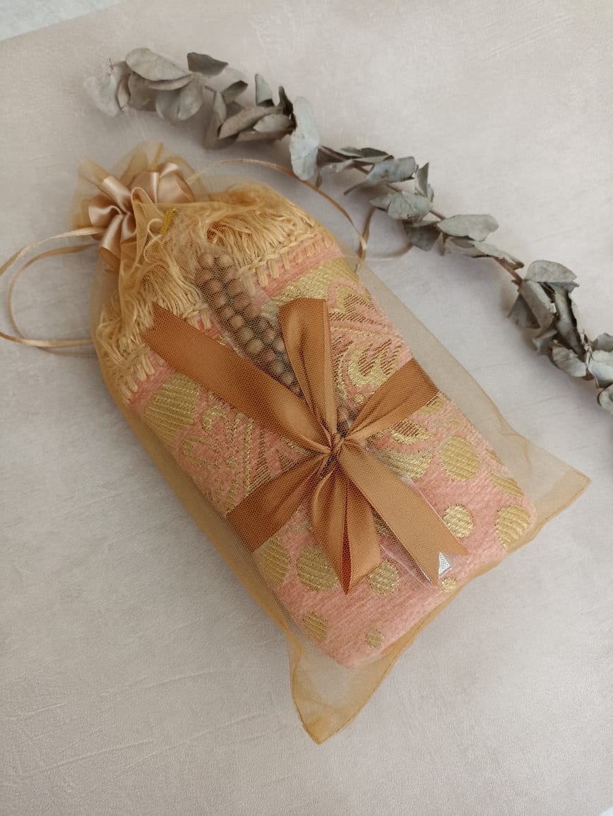 Kop rangli taytlarda lesbiyanlarning porno video Ayollar mushuklari