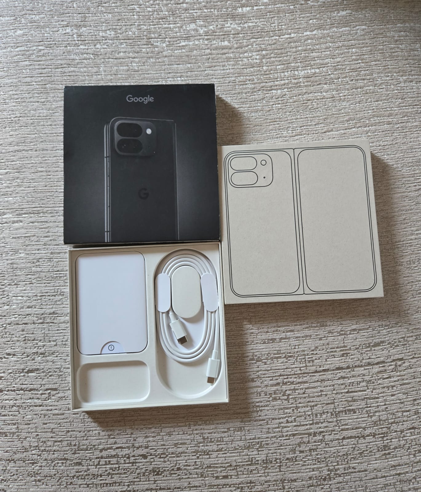 Google Pixel 9 Pro Fold 5G 16/256 Global ROM Google Tensor G4-OBSIDIAN Harga 30,000,000 rupiah*Gratis Ongkir