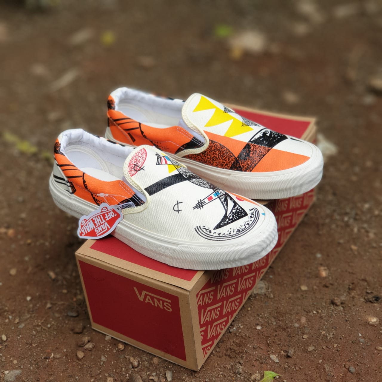 Sepatu on sale sandal vans