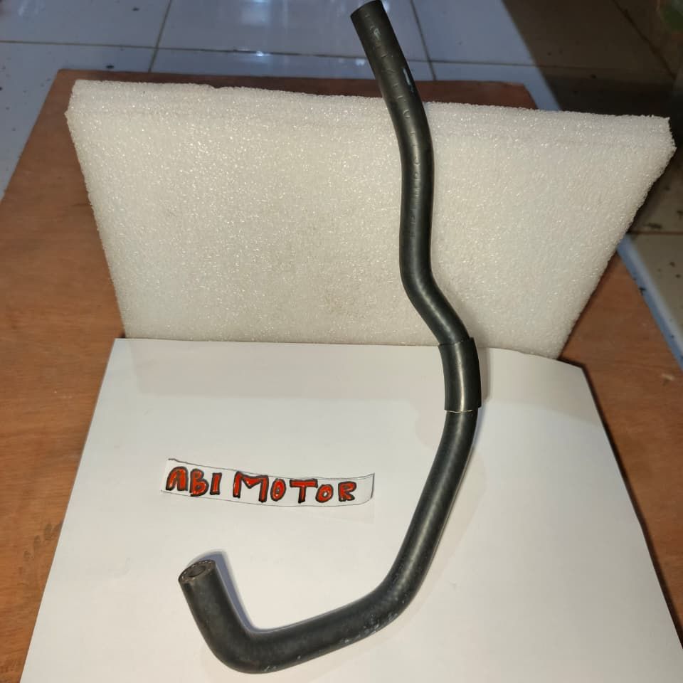 SELANG BYPASS/SELANG AIR TOYOTA INNOVA NO.1 & INNOVA NO.2 PER PCS Harga 35,000 rupiah*Gratis Ongkir