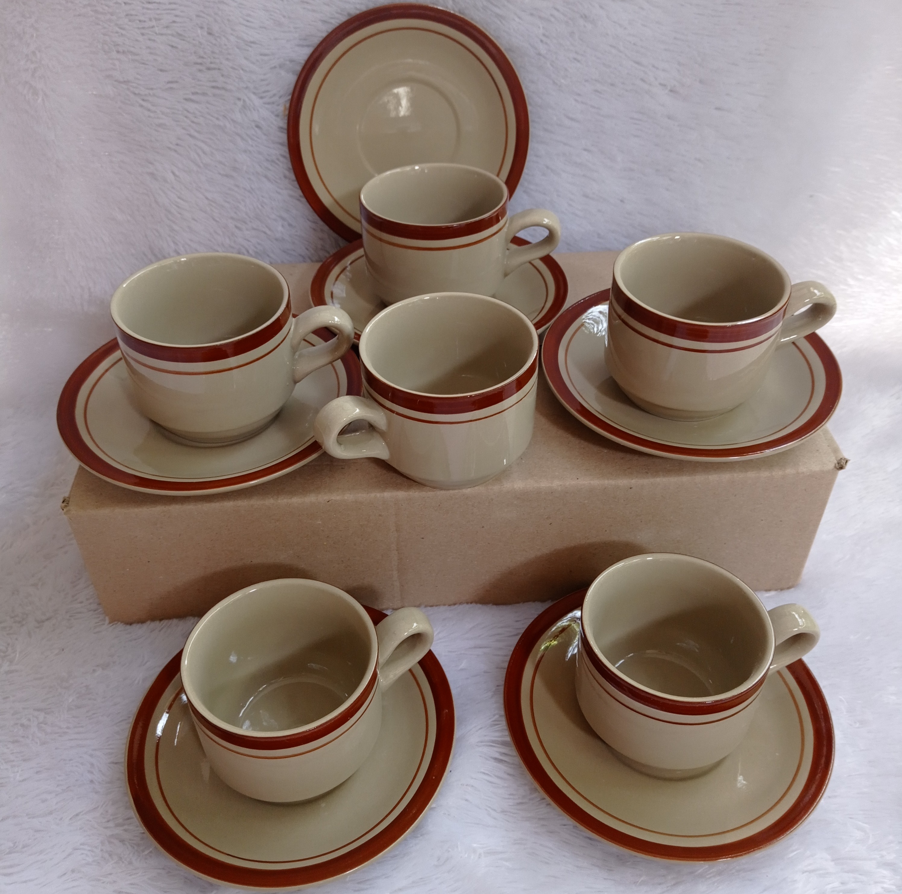 1set cangkir klasik list warna