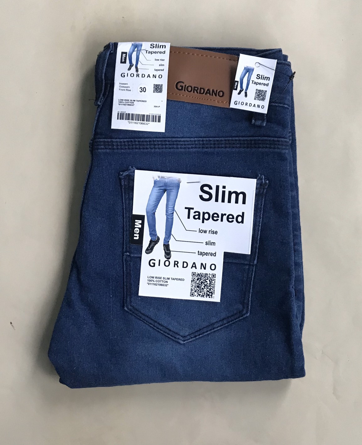 produk celana jeans pria dan wanita 