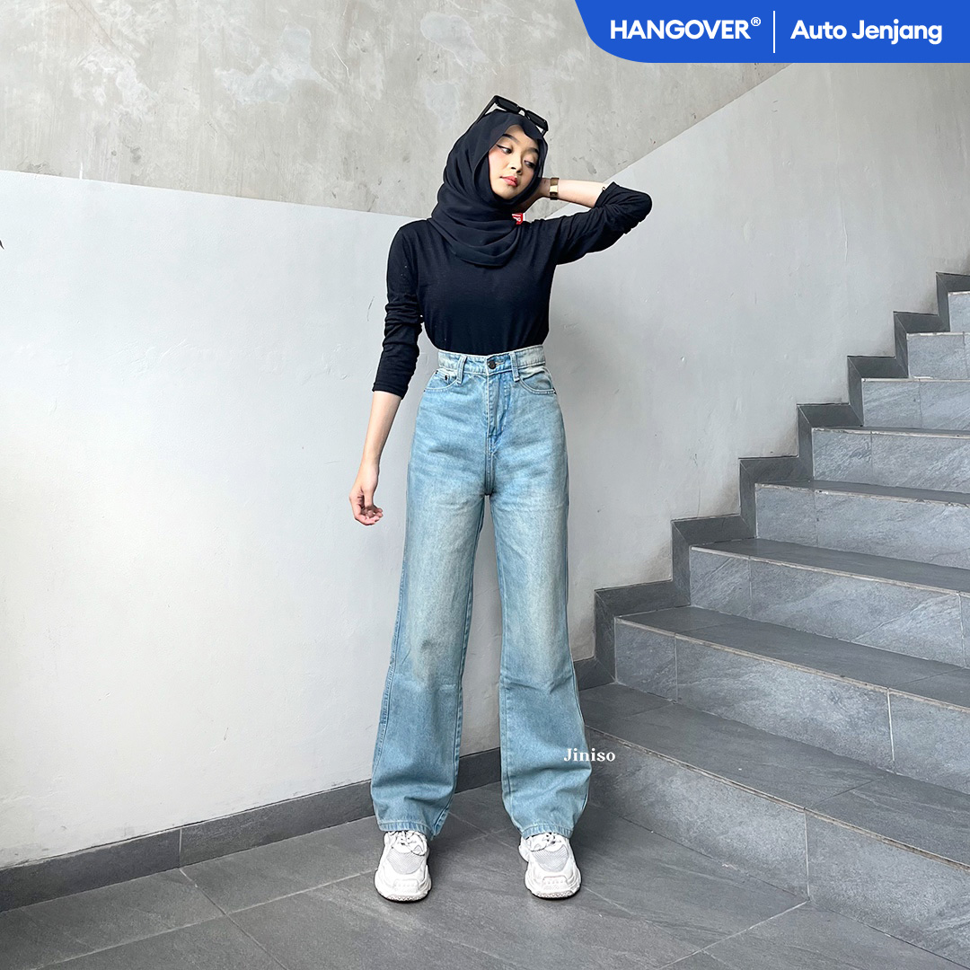 Jiniso - Highwaist Loose Jeans 802 Hangover Harga  191,500 rupiah*Gratis Ongkir