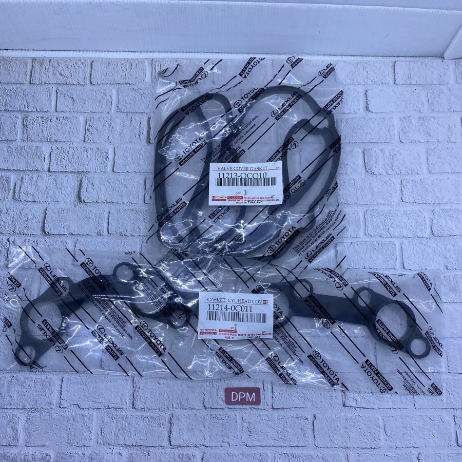 Packing paking klep paking tutup klep + seal busi innova bensin set Harga 50,000 rupiah*Gratis Ongkir