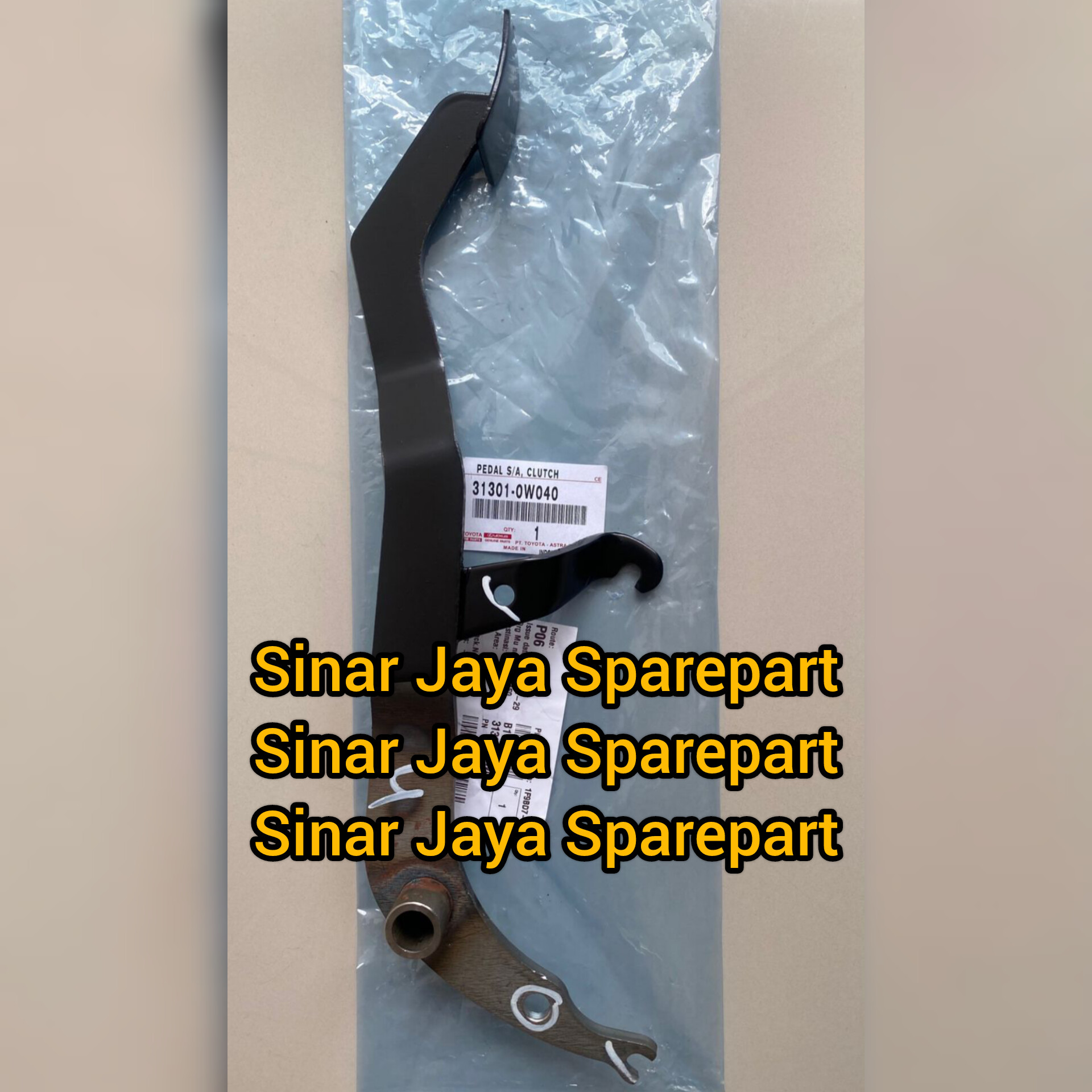 Pedal clutch or clutch pedal Toyota Dyna 130ht 130lt 130xt 130ht Hino Dutro 130ht 130hd 130md 130mdl original 31301-0w010/31301-0w040 Harga 400,000 rupiah*Gratis Ongkir