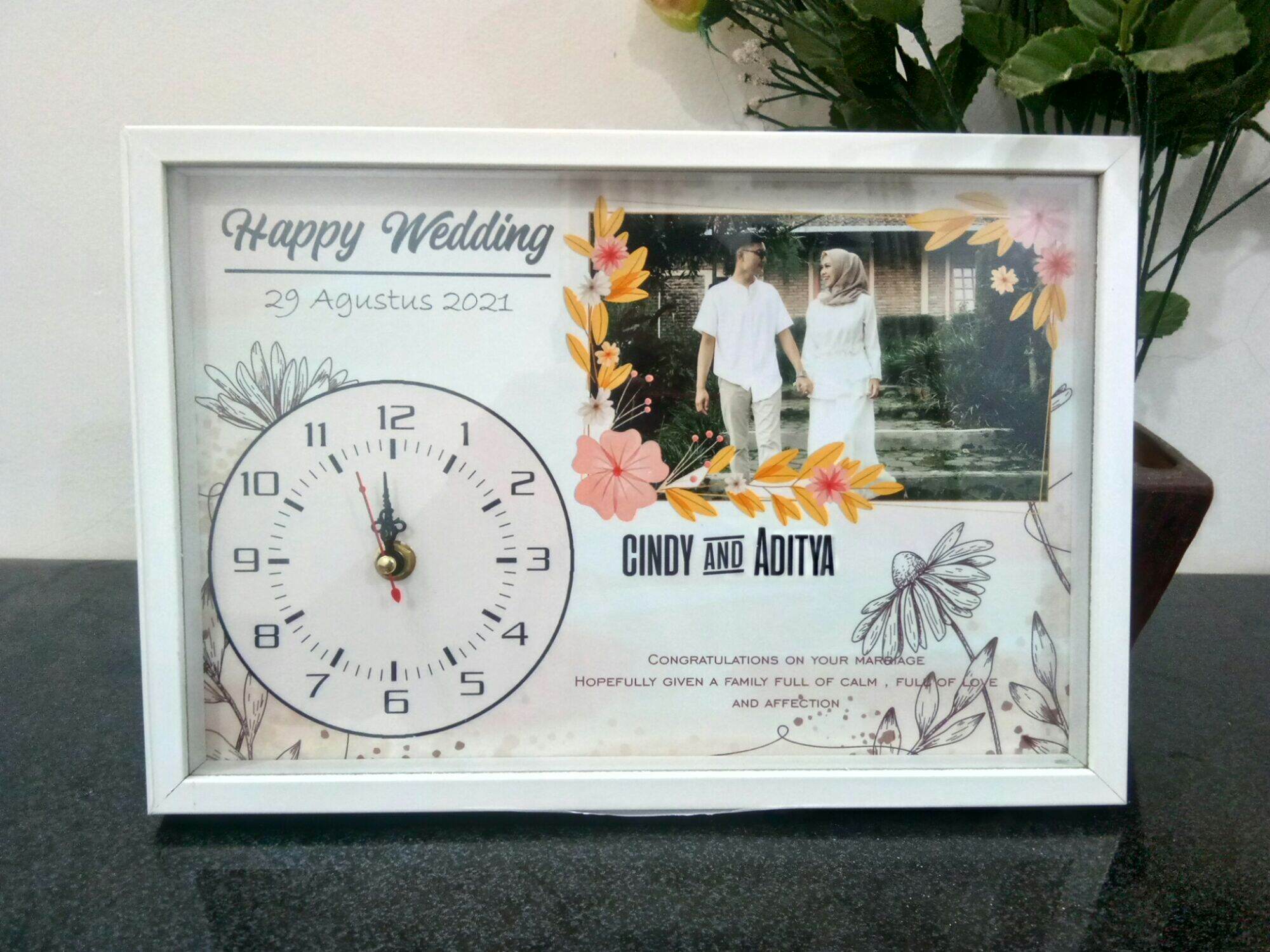photo jam custom+frame dan kaca untuk hadiah pernikahan โ ulang tahun