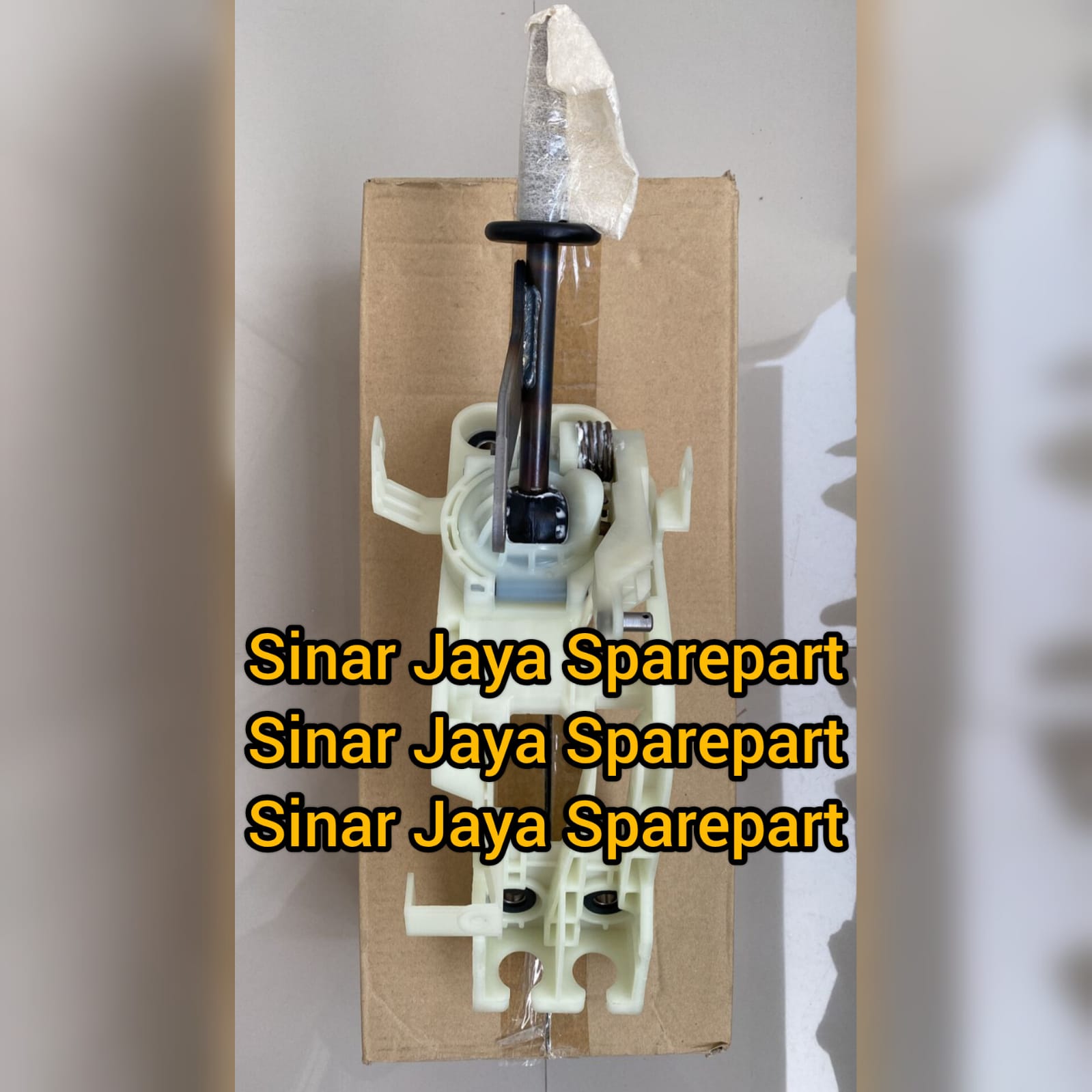 Tongkat Transmisi Atau Tongkat Persneling Toyota Dyna 140HT 140GT Hino Dutro 140HT 140GT Original 33550-37151 Harga 4,750,000 rupiah*Gratis Ongkir