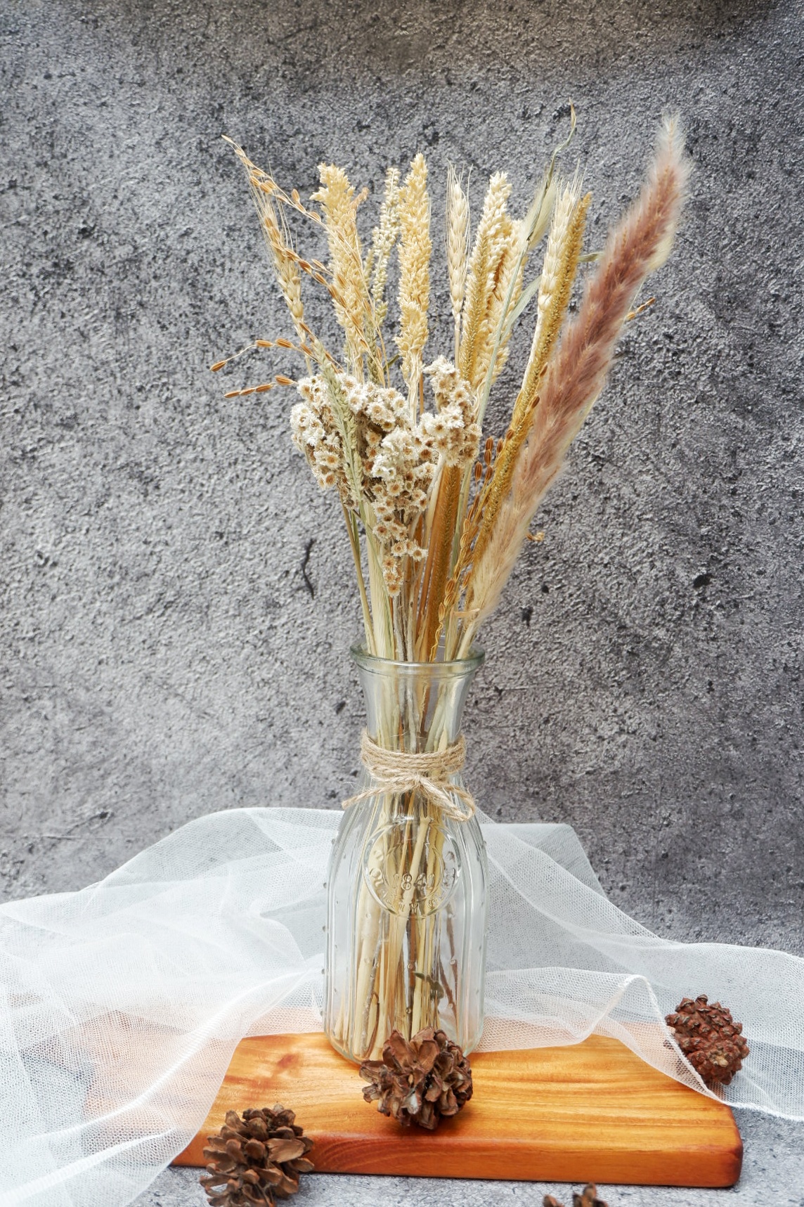 1 set bunga kering dan vas - vas bunga - dried flower