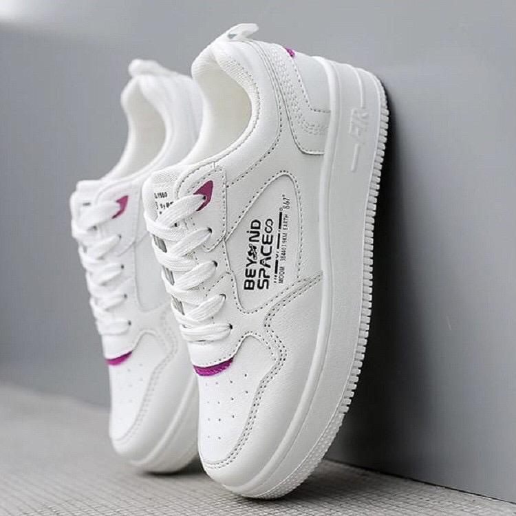 Sepatu Sneakers Wanita Shoes Beyond Space.