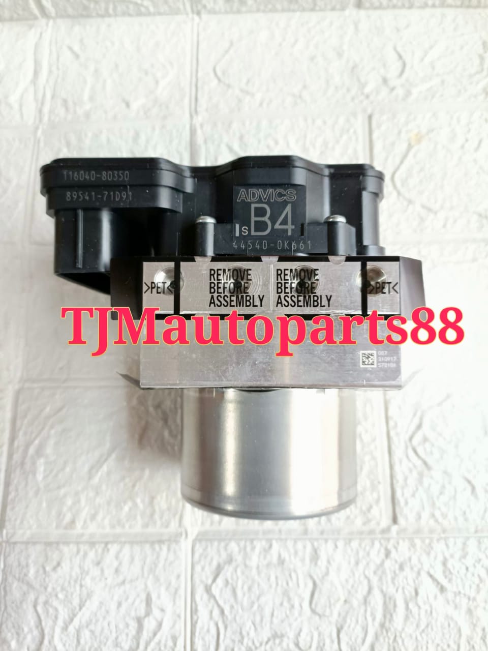 Modul Abs Rem Actuator Assy Fortuner VRZ GR Sport 2.8CC 1 GD 45550-0K661 Original Harga 5,000,000 rupiah*Gratis Ongkir