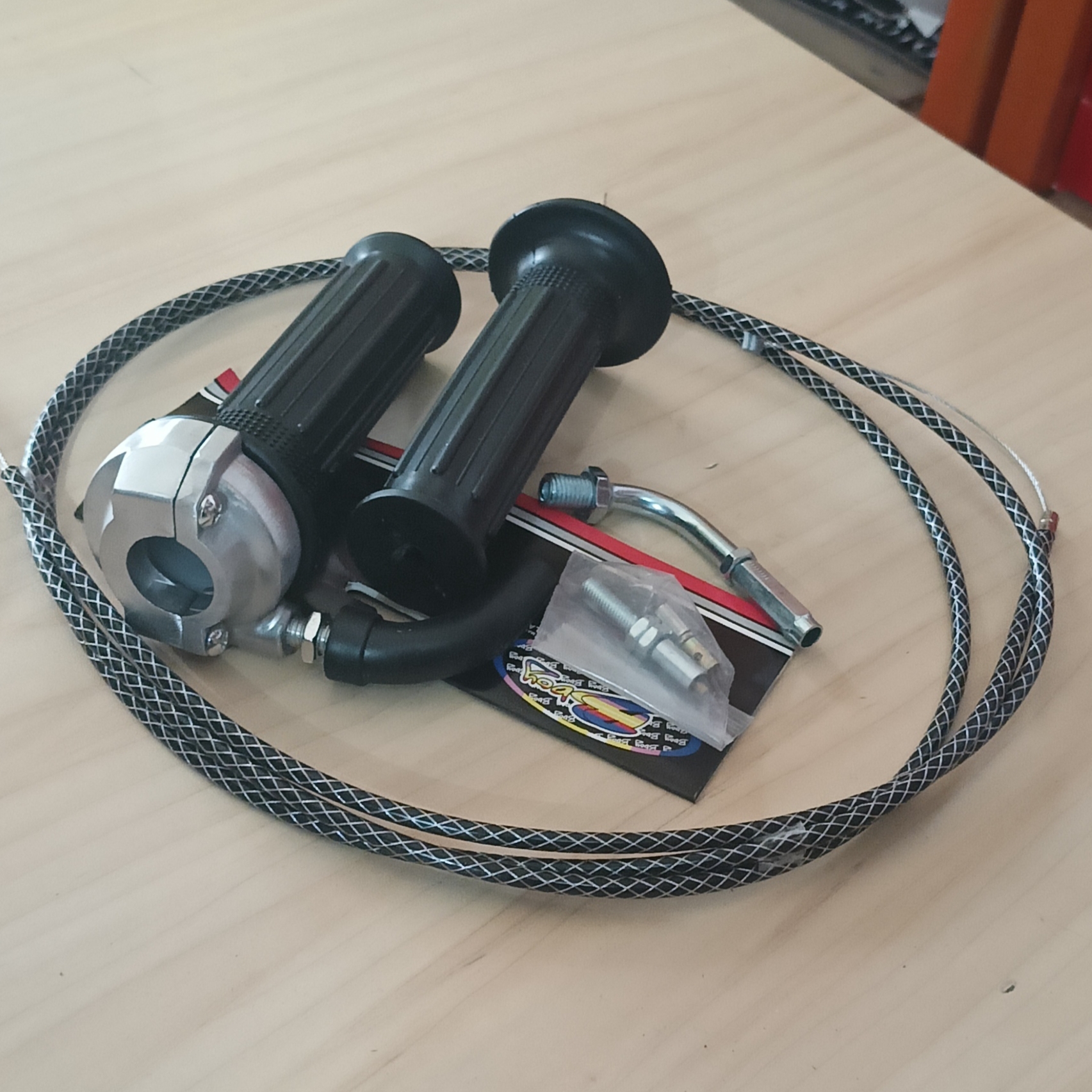 Spontaneous Gas Promo Rm Mini Plus 1Pc Gas Cable 190cm Carbon Fiber Thailand 125-150Cc All Automatic and Duck Bikes with Pnp Installation Harga  47,052 Ringgit*Penghantaran Percuma