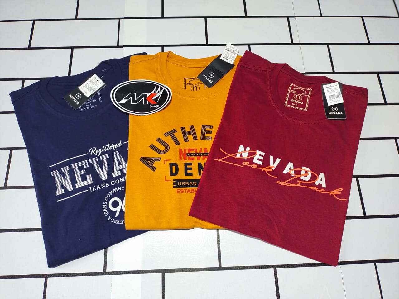 Kaos oblong pria dan wanita 3 pvs 100 