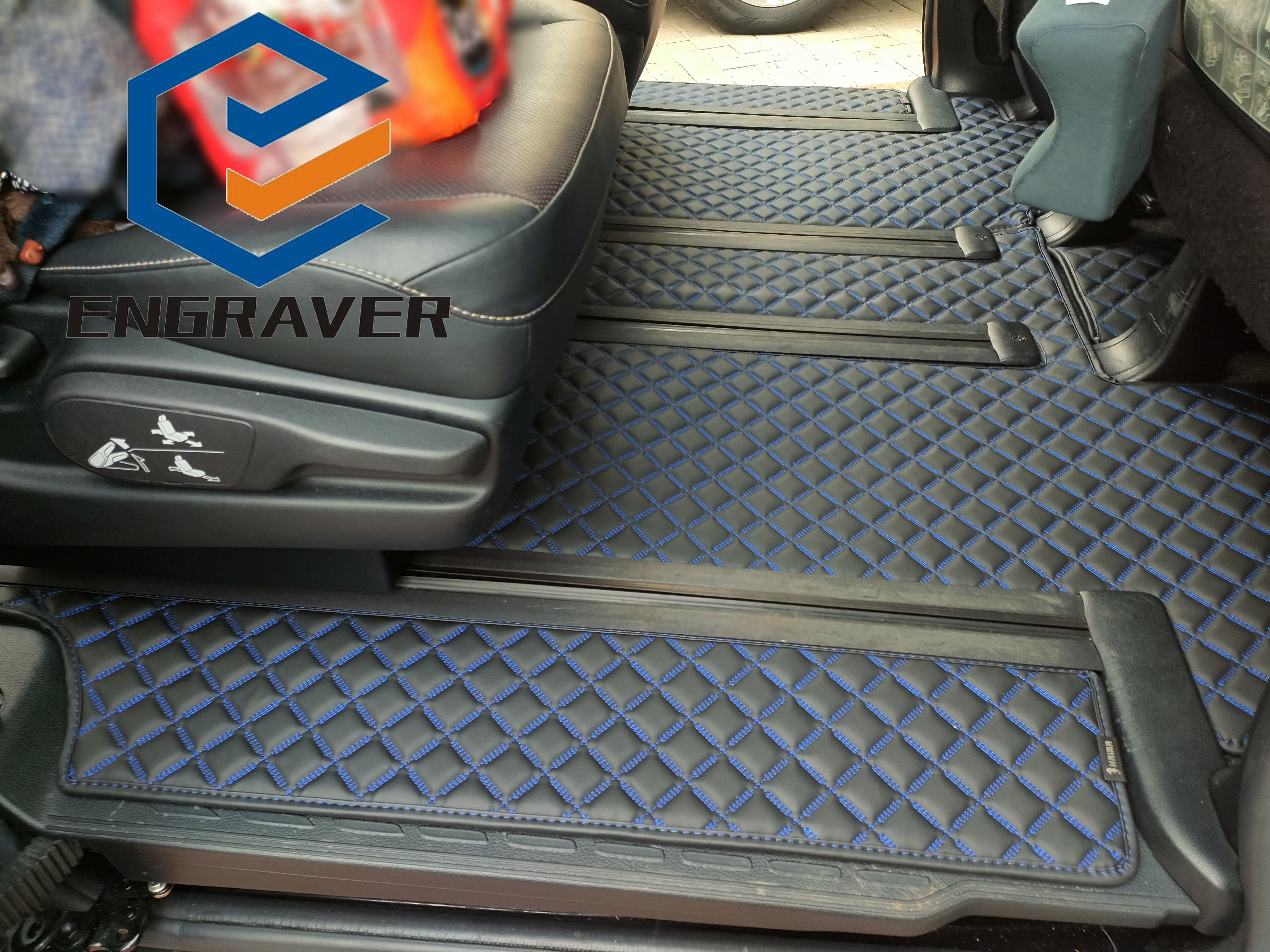 Engraver Karpet Mobil Toyota Voxy Tahun 2017-2023 Synthetic Leather Carmat Harga 1,780,000 rupiah*Gratis Ongkir