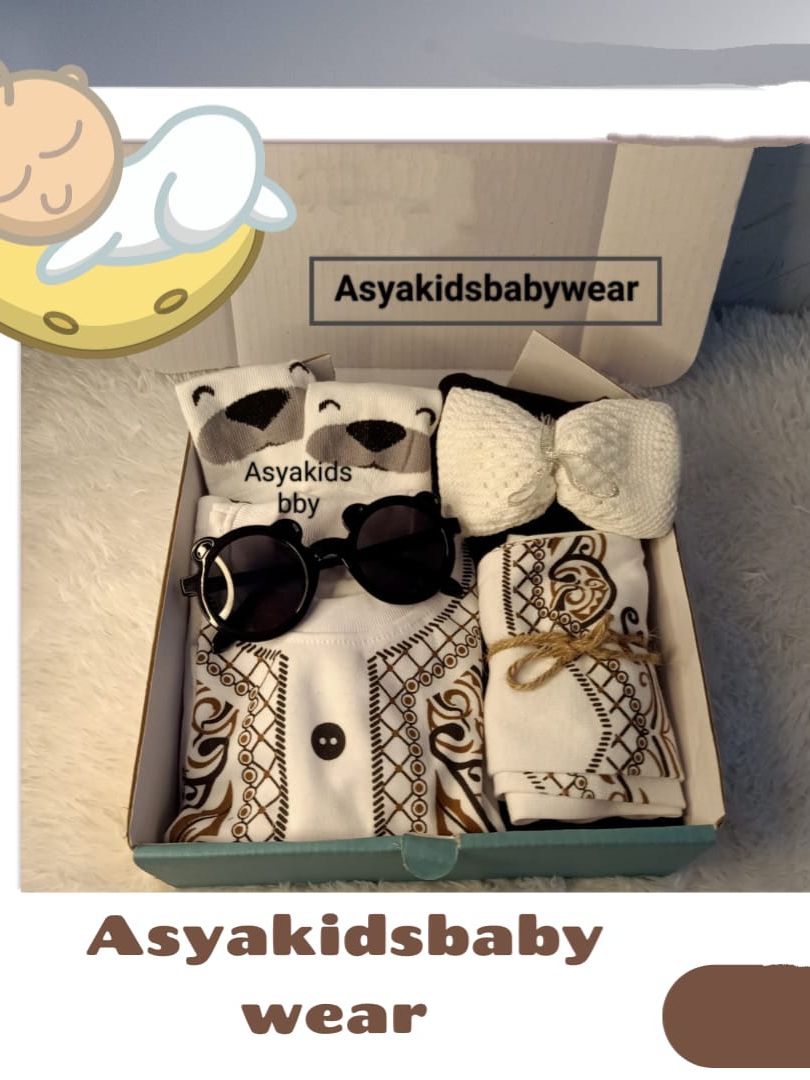 giftbox set baby| hamper baby|Koko bayi|baju taqwa|Baju Muslim|setelan anak paket hadiah sambang lahiran