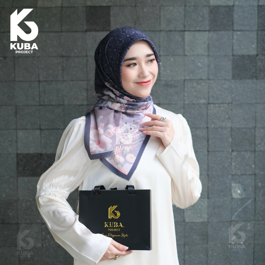 Exclusive Hampers Hijab hadiah box Premium Scarf Veil with Motifs Hadiah ulang tahun for Eid Etc. Luxu…