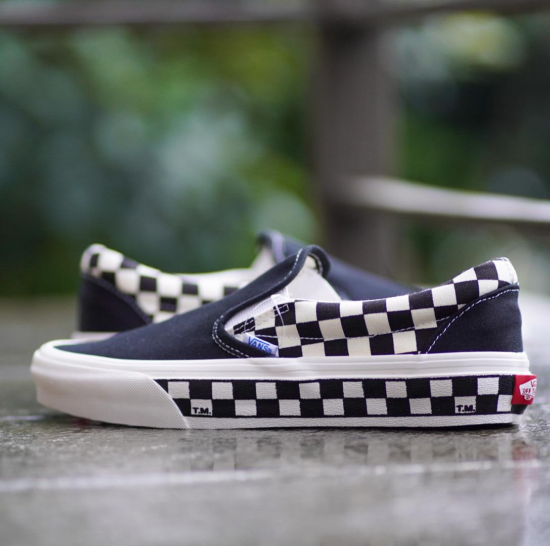 vans slip on sidewall