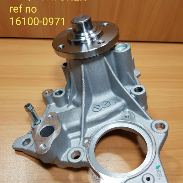 Water pump innova reborn diesel ,fortuner Harga 980,000 rupiah*Gratis Ongkir