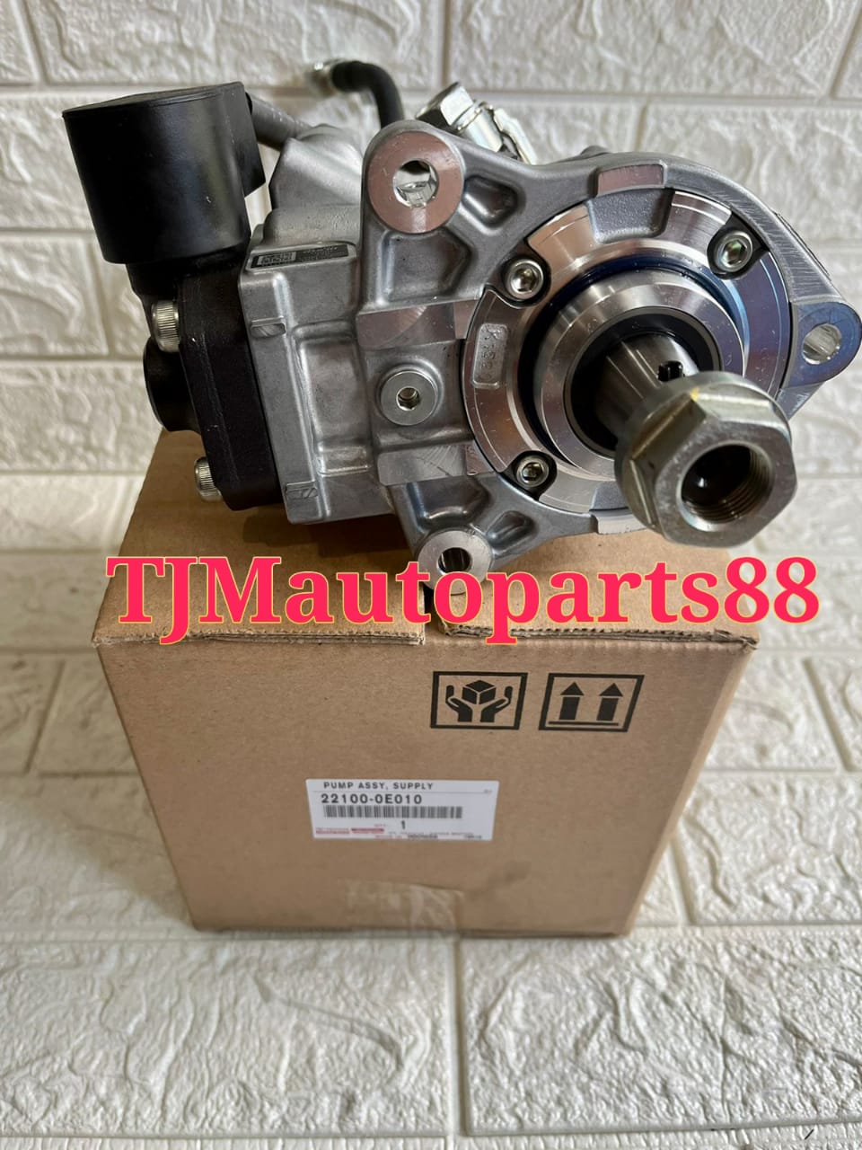 Supply Pump Injeksi Pump Fortuner VRZ Innova Reborn Hilux 22100-0E010 Original Giá 9,750,000 Đồng*Miễn phí vận chuyển