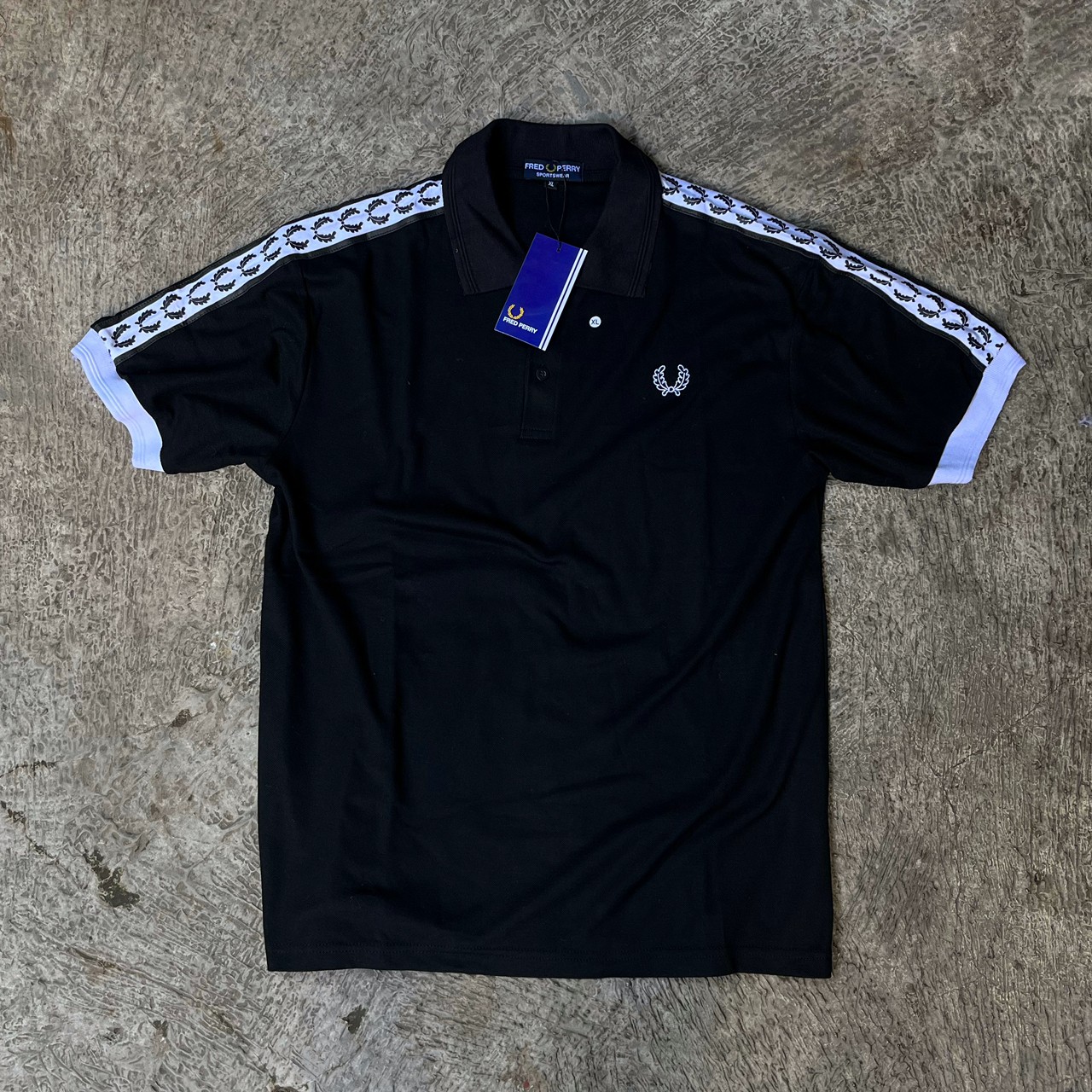 Kaos Fred Fred Perry Kleding Kemeja ﻿FRED PERRY LOGO POCKET BLACK